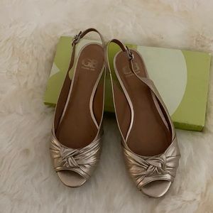 Gianni Bini leather gold sandals